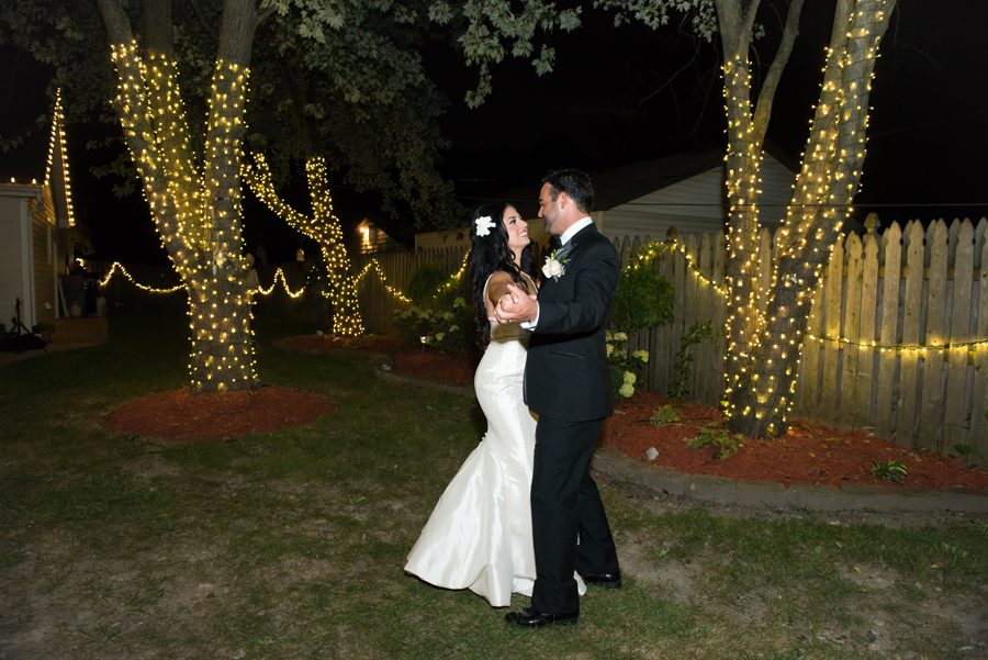 couple dancing at their backyard wedding {joliet wedding photography}