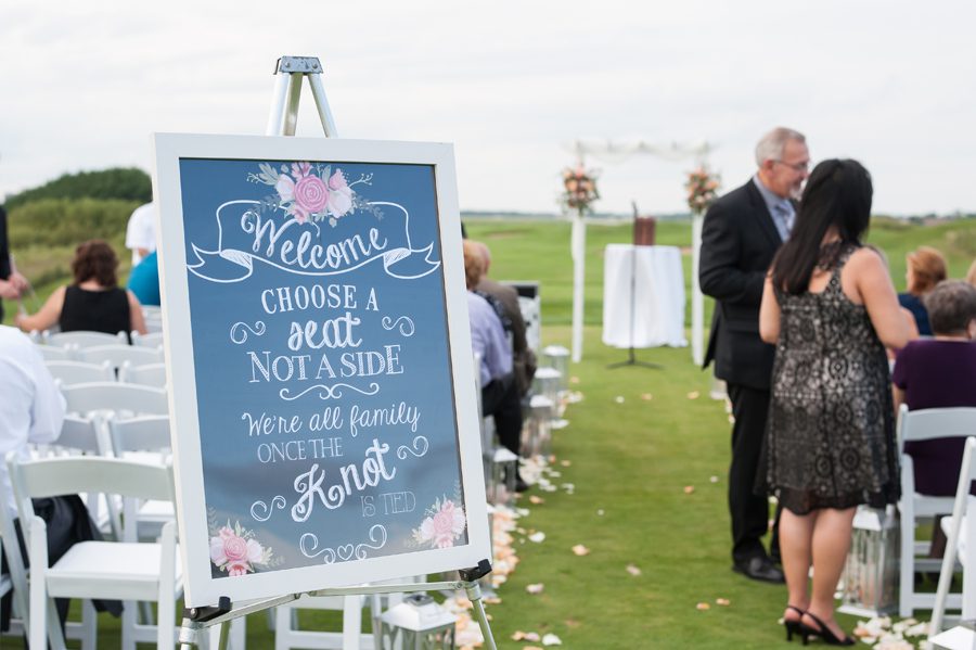 prairie landing golf club welcome sign {geneva illinois wedding photographer}