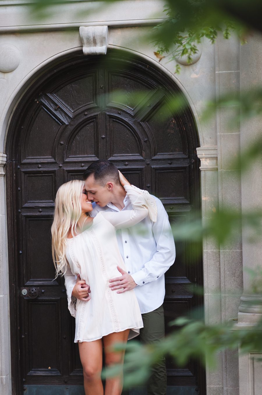 morton arboretum wedding photographer – intimate kiss