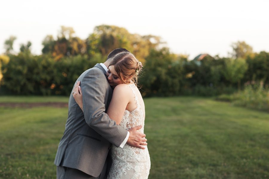 Elite Photo – Batavia Illinois Wedding Photographer